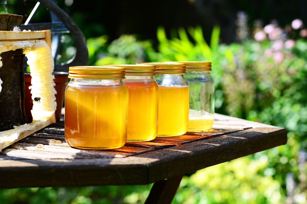 Images of honey jugs